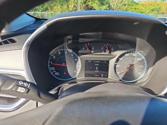 Used 2022 Chevrolet Equinox LS w/ LPO, Floor Liner Package AWD/4WD image 19