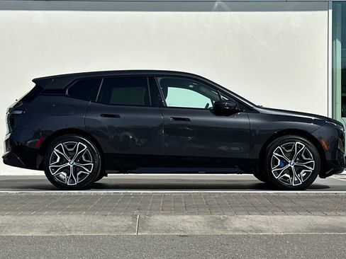Used 2024 BMW iX xDrive50 w/ Sport Package AWD/4WD image 2