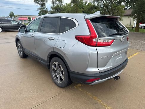 Used 2018 Honda CR-V EX image 3