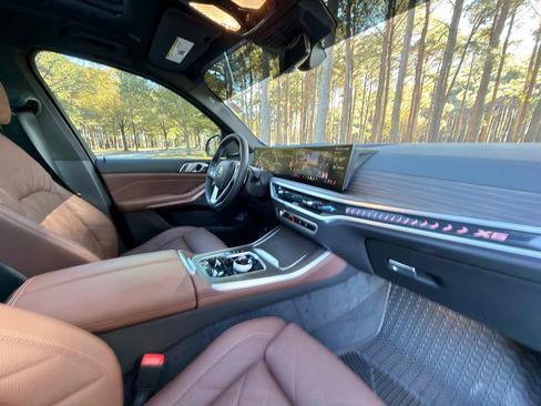 Used 2024 BMW X5 xDrive50e image 19