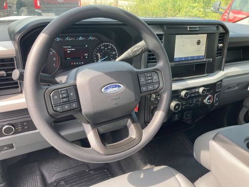 New 2026 Ford F250 XL w/ Snow Plow/Camper Package image 9