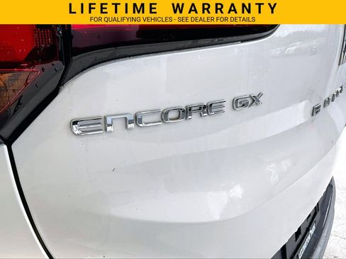 Used 2024 Buick Encore GX Preferred w/ Comfort Package FWD image 7