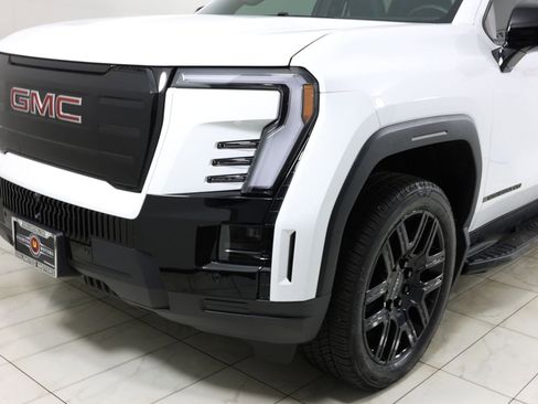 Used 2026 GMC Sierra EV Elevation w/ LPO, Elevation Dark Package AWD/4WD image 44