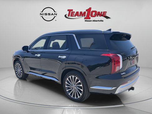 Used 2023 Hyundai Palisade Calligraphy w/ Cargo Package AWD/4WD image 6