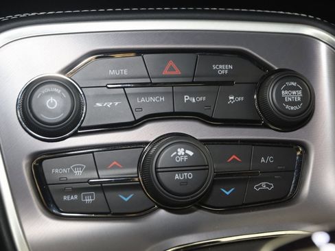 Used 2021 Dodge Challenger SRT Hellcat image 30