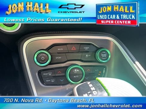 Used 2020 Dodge Challenger SXT image 23