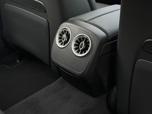 Used 2024 Mercedes-Benz AMG GT 43 image 47