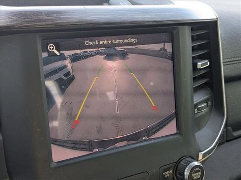Used 2020 RAM 1500 Laramie RWD image 12