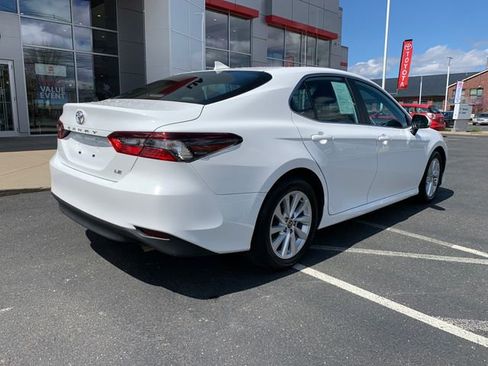 Used 2023 Toyota Camry LE FWD image 3