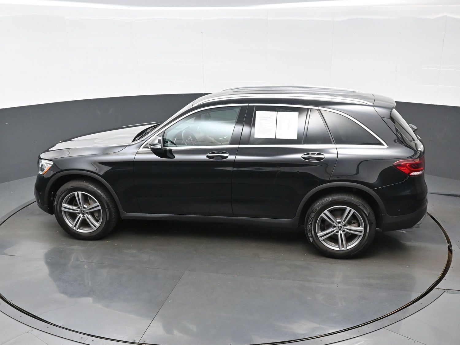 Used 2022 Mercedes-Benz GLC 300 4MATIC image 37