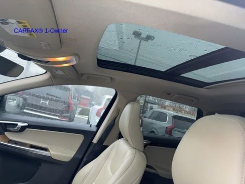 Used 2017 Volvo XC60 T6 Inscription w/ Preferred Option Package image 20