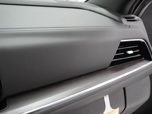 New 2026 Chevrolet Tahoe LS image 34