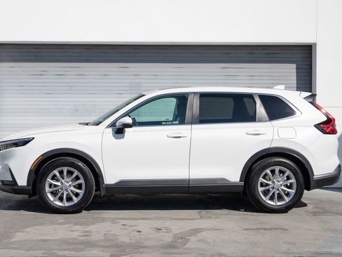 Used 2024 Honda CR-V EX-L image 6