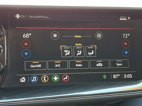 Used 2023 Buick Envision Essence AWD/4WD image 18