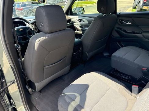 Used 2023 Chevrolet Traverse LT AWD/4WD image 29