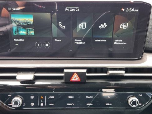 New 2026 Kia Sportage LX w/ LX Convenience Package image 13