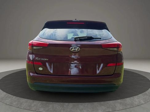 Used 2019 Hyundai Tucson SE w/ Cargo Package FWD image 4
