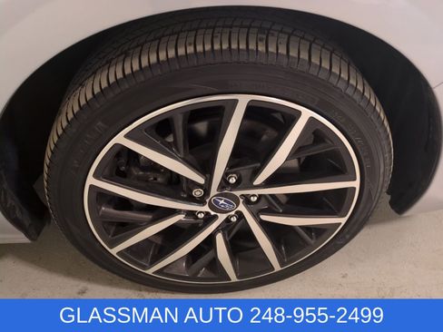 Used 2024 Subaru Impreza 2.0i Sport image 2