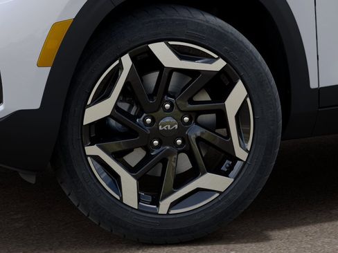 New 2026 Kia Seltos SX image 9