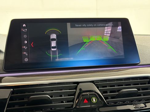 Used 2019 BMW 530e RWD image 17