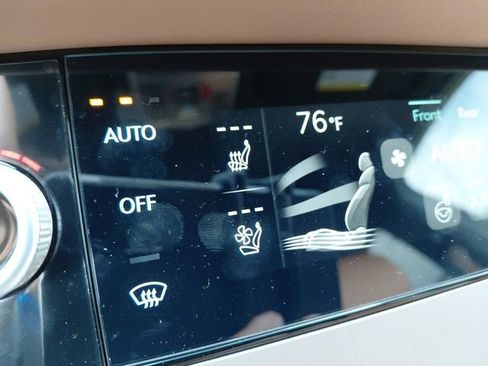 New 2026 Genesis GV70 2.5T Advanced image 42