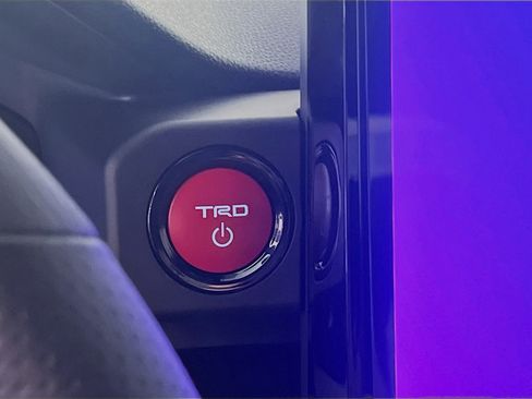 New 2025 Toyota Tacoma TRD Off-Road image 24