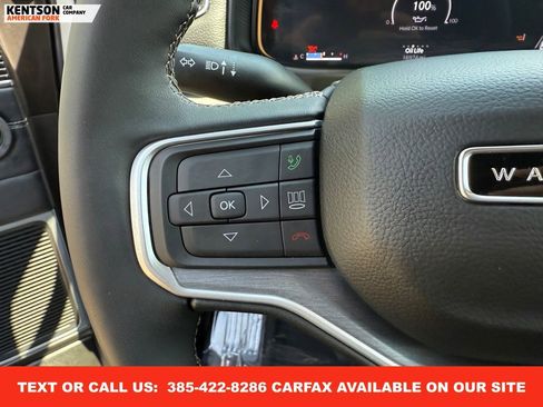 Used 2025 Jeep Wagoneer L Series III image 19