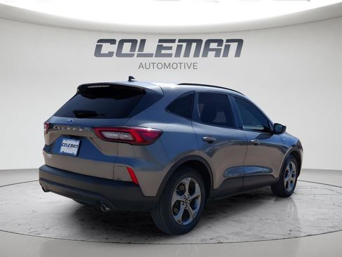 Used 2025 Ford Escape ST-Line image 5