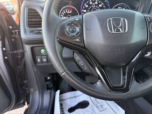 Used 2016 Honda HR-V EX-L image 17