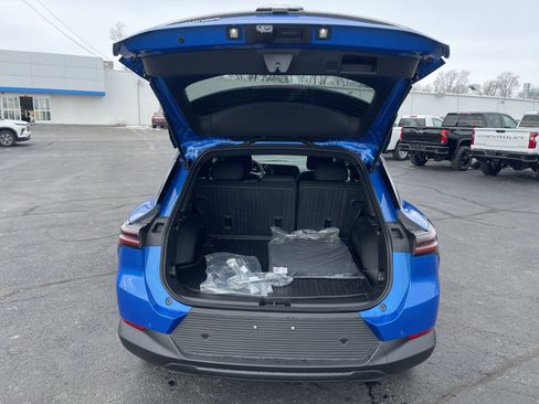 New 2026 Chevrolet Equinox EV LT FWD image 58