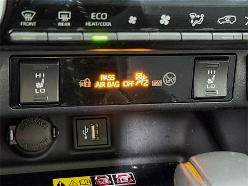 Certified 2023 Toyota RAV4 XLE Premium image 12