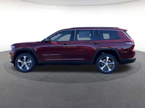 New 2025 Jeep Grand Cherokee L Limited AWD/4WD image 2