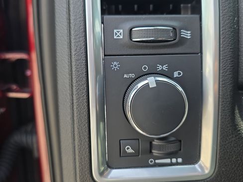 Used 2024 RAM 1500 Classic Warlock AWD/4WD image 23