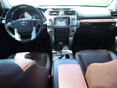 Used 2014 Toyota 4Runner Limited AWD/4WD image 19