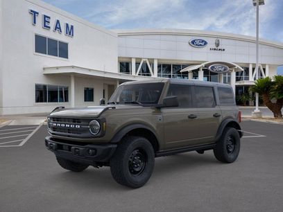New 2026 Ford Bronco Big Bend w/ Black Diamond Package
