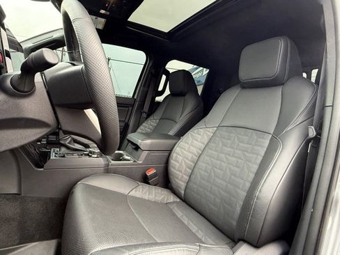 Used 2024 Toyota Tacoma TRD Off-Road w/ TRD Off Road Premium Package image 13