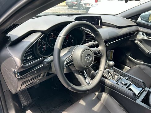 New 2026 MAZDA MAZDA3 2.5 S Hatchback w/ Premium Pkg FWD image 11