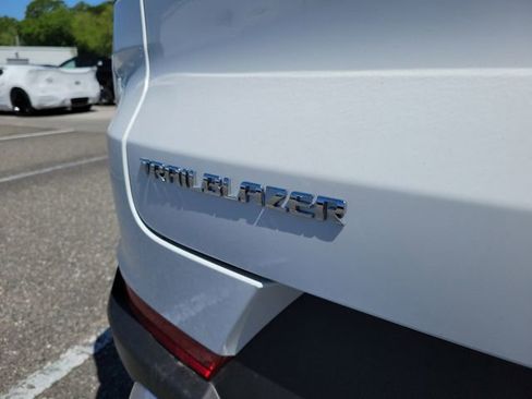 New 2026 Chevrolet TrailBlazer LT FWD image 7