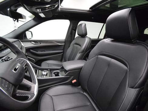 New 2026 Jeep Grand Cherokee L Limited AWD/4WD image 34