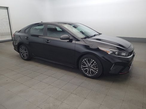 Used 2023 Kia Forte GT-Line w/ GT-Line Technology Package image 11