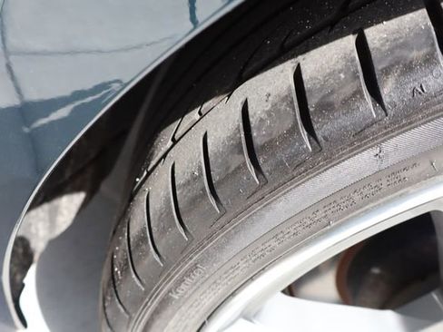 Used 2023 Genesis G70 2.0T image 49