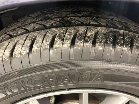 Used 2022 Toyota Corolla SE w/ SE Premium Package image 29