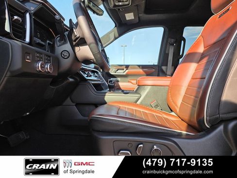 Used 2024 GMC Sierra 1500 Denali Ultimate AWD/4WD image 10