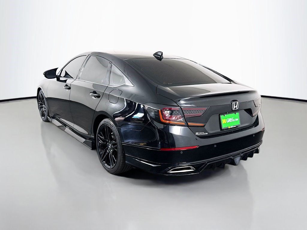 Used 2021 Honda Accord Touring image 7