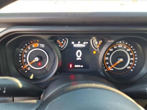 Used 2024 Jeep Wrangler Sport image 27