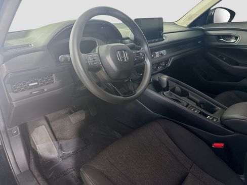 Used 2025 Honda Accord SE image 23