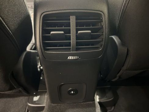 Certified 2025 Ford Escape Active FWD image 19