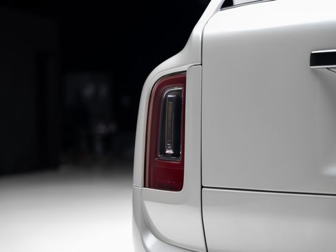Used 2019 Rolls-Royce Cullinan AWD/4WD image 28