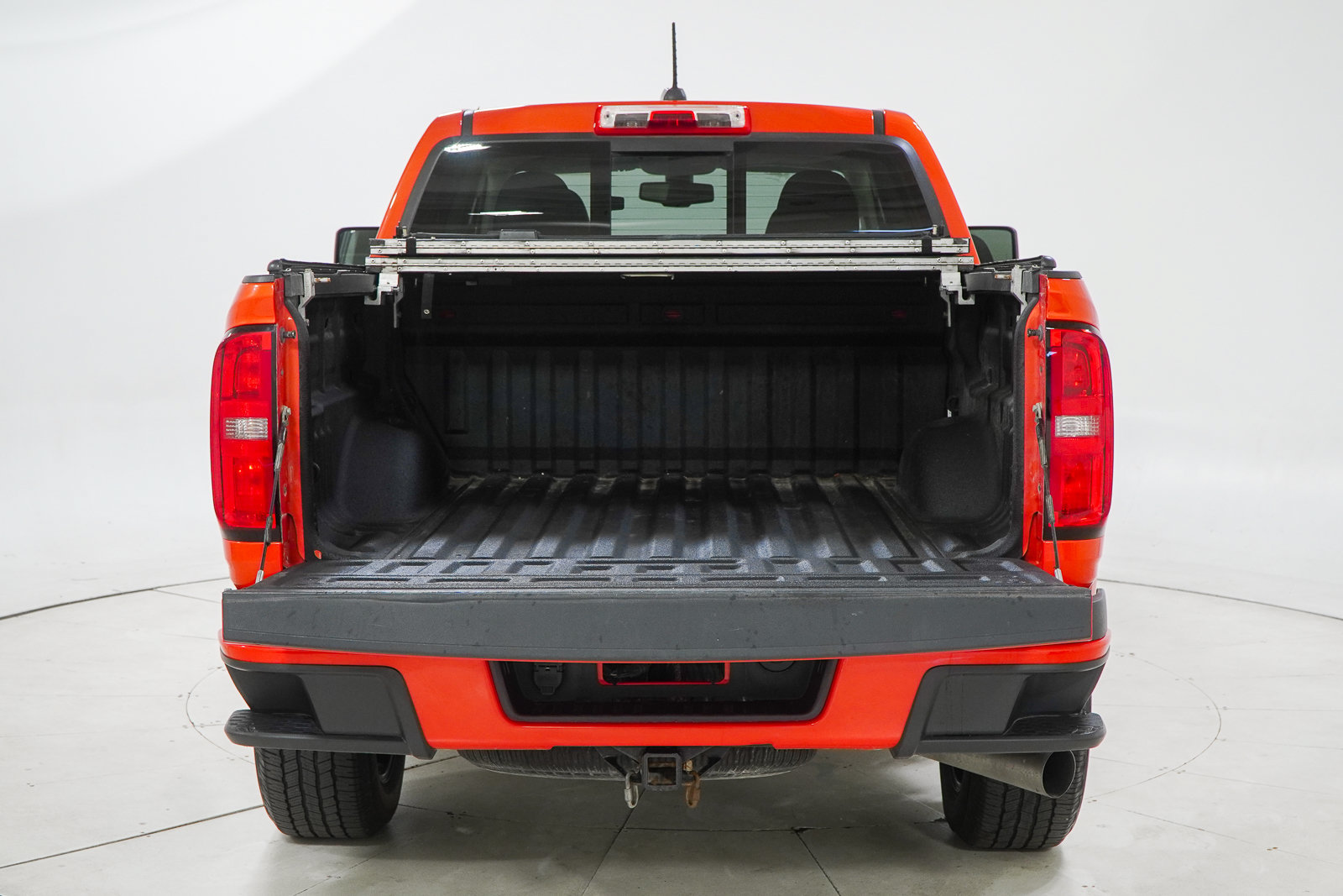 Used 2016 Chevrolet Colorado Z71 AWD/4WD image 9