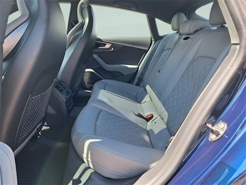 Used 2022 Audi S5 Prestige image 10